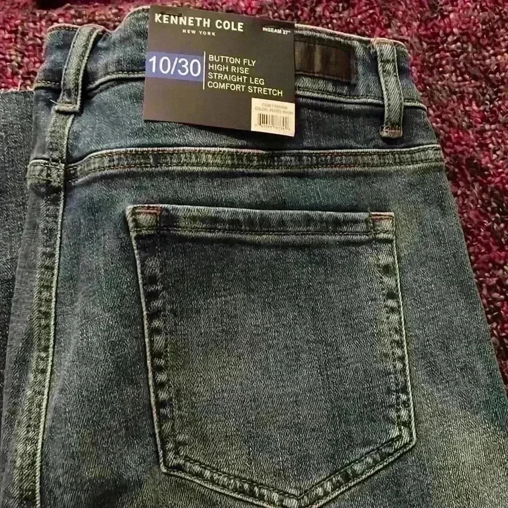 Kenneth Cole of New York jeans new with tags attached - Picture 2 of 5